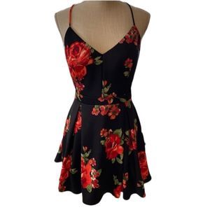 B. Smart Black Rose Cocktail Dress Size 15 NWT